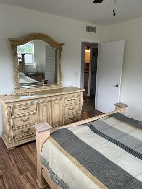 HAMPTON COURT CONDO - Residential