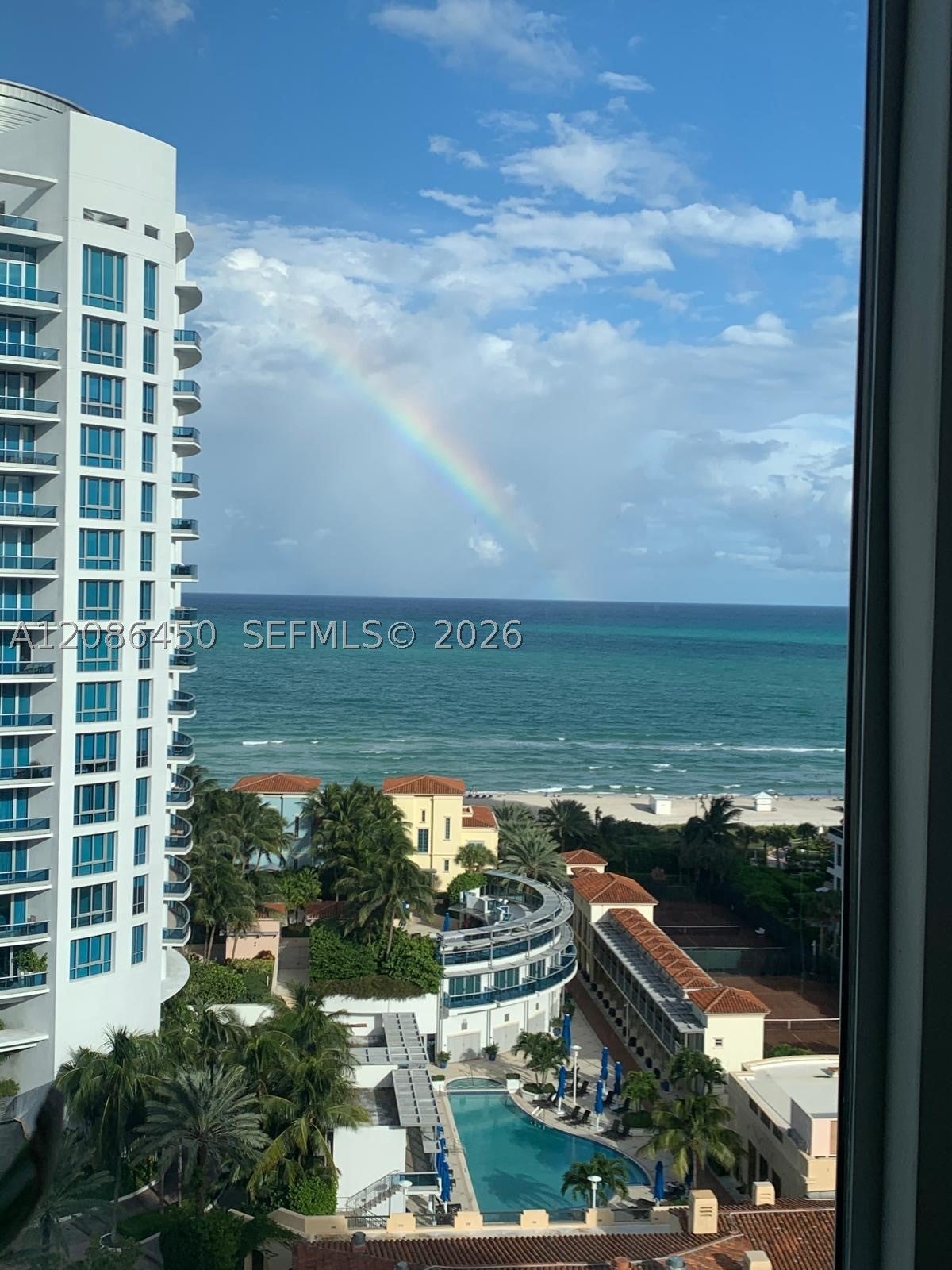 5900 Collins Ave 1606
