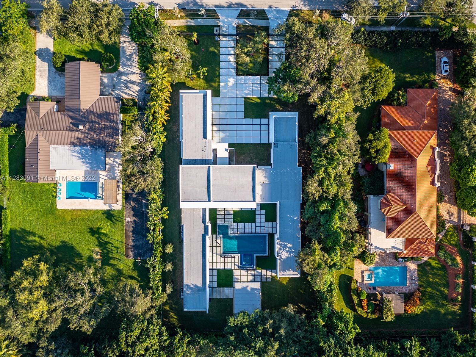 HELMS COUNTRY ESTATES RE- - Residential