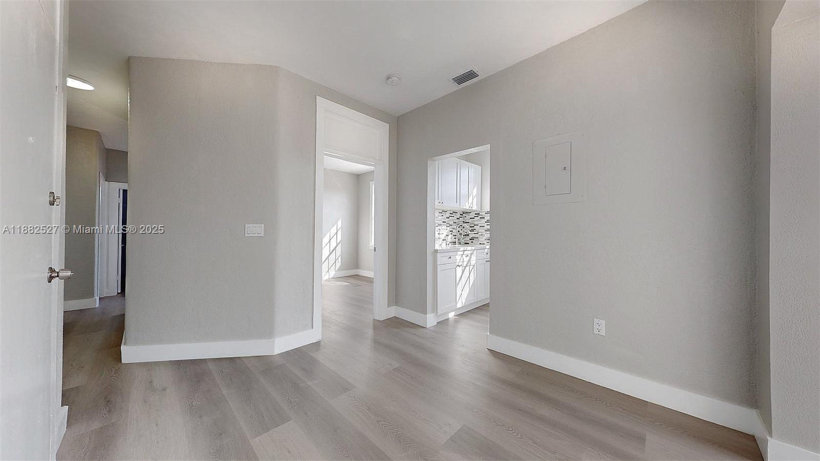 PORTLAND PLACE - Residential Lease