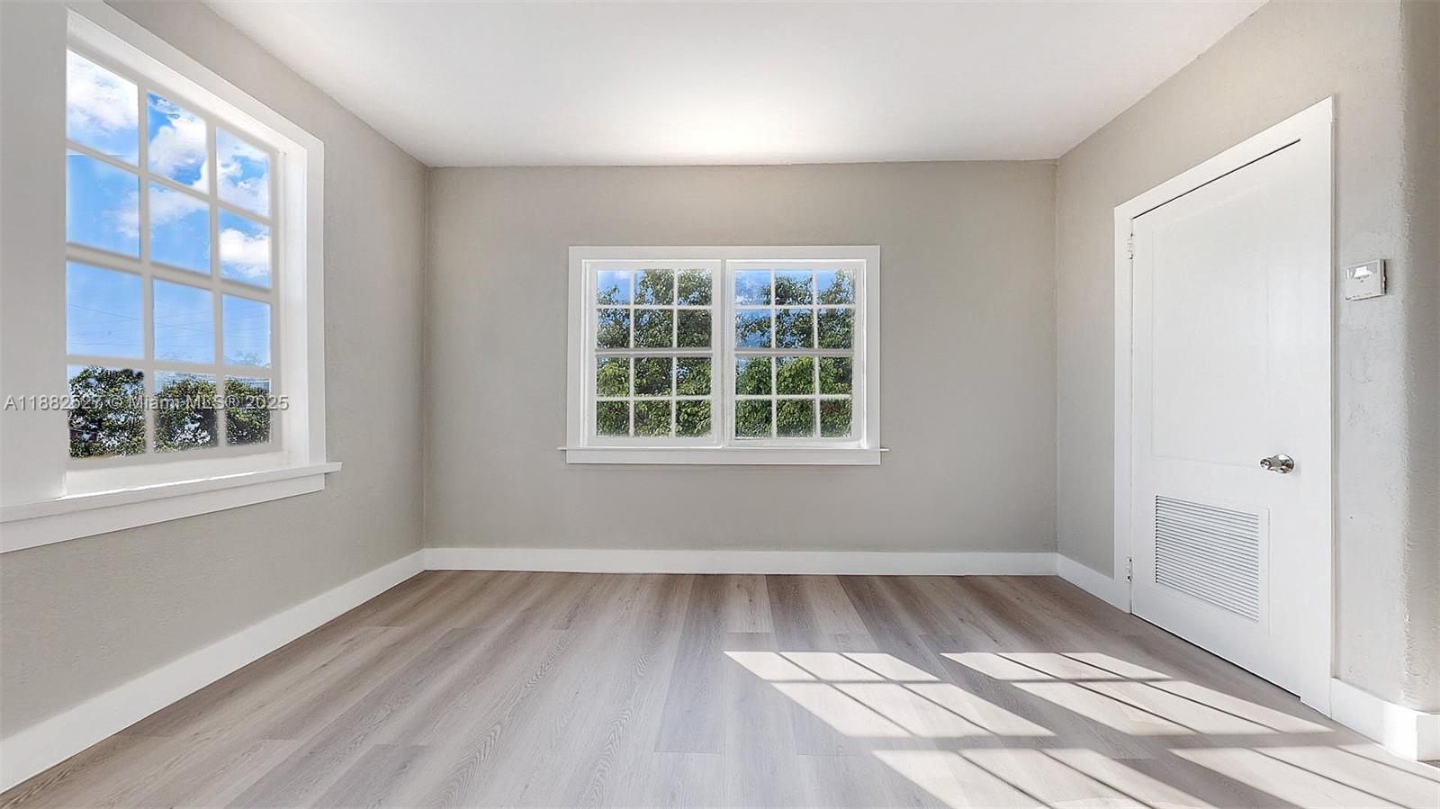 PORTLAND PLACE - Residential Lease