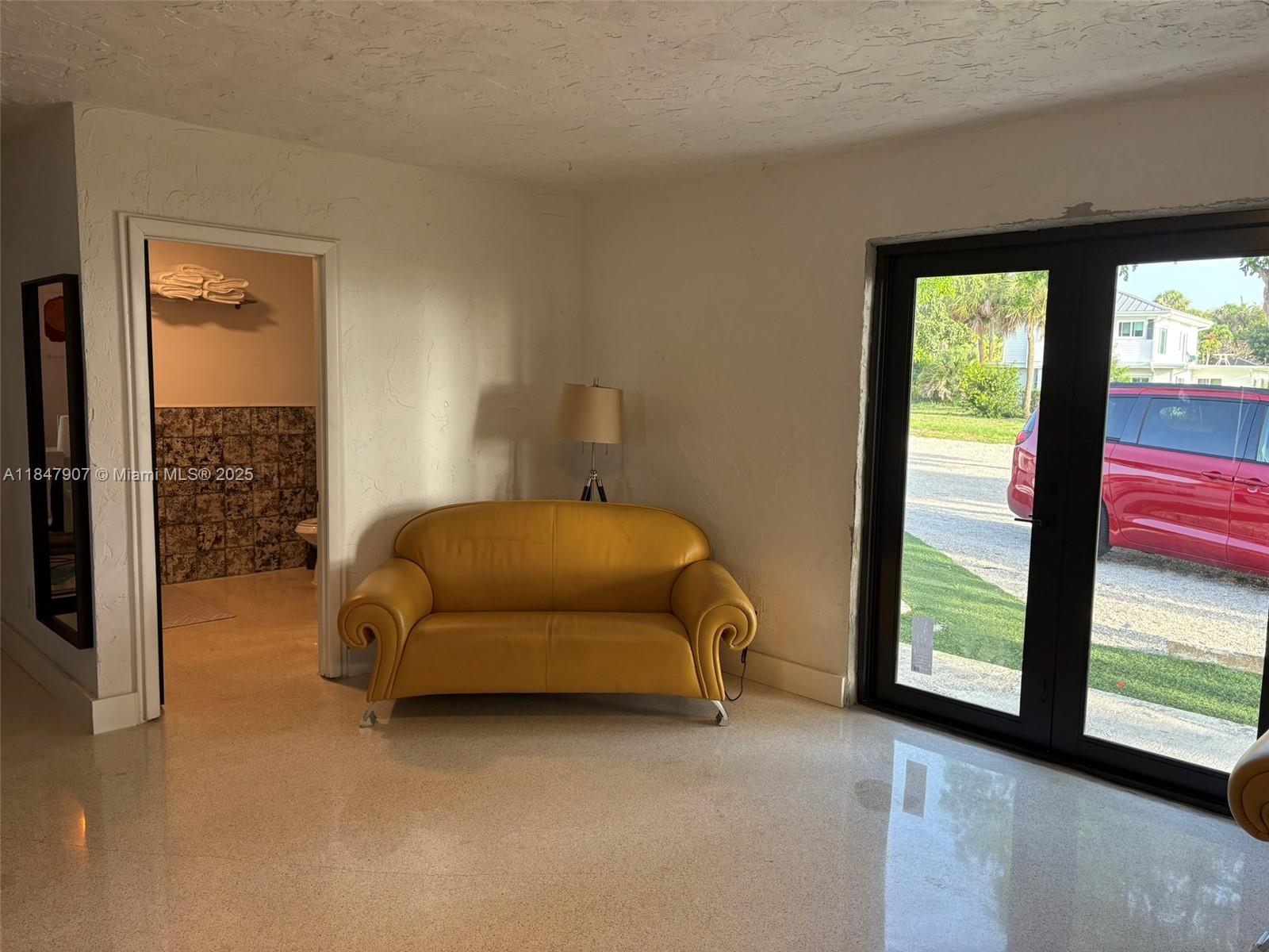 J F WOOTEN'S SUBDIVISION - Residential Lease