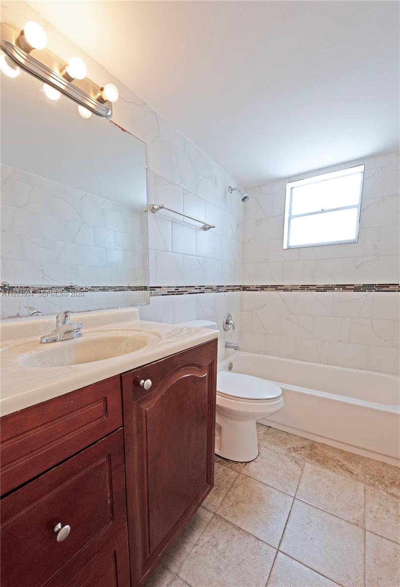 41ST STREET BUSINESS SUB - Residential Lease