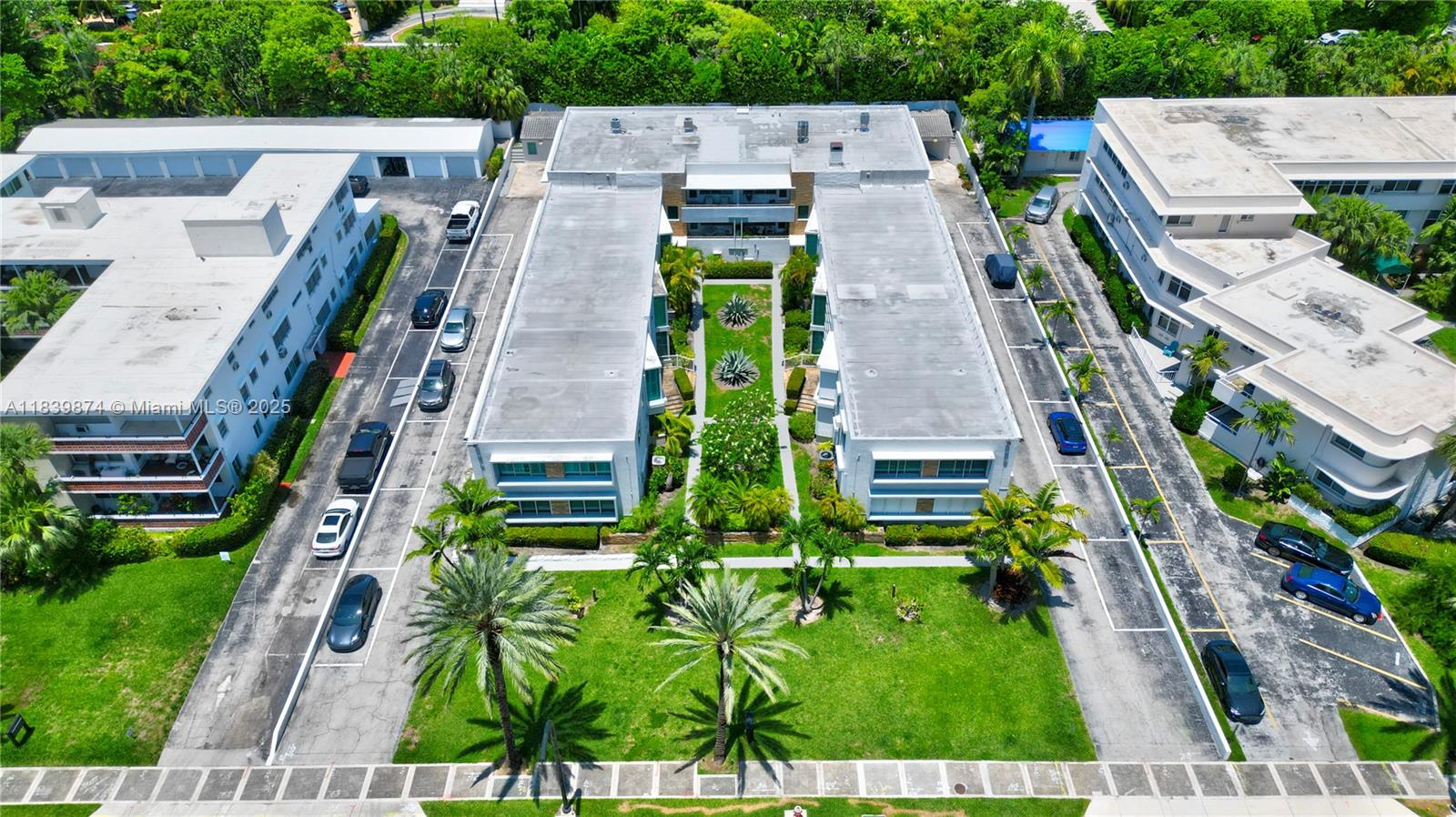 BROWNSTONE CO-OP APTS INC - Residential