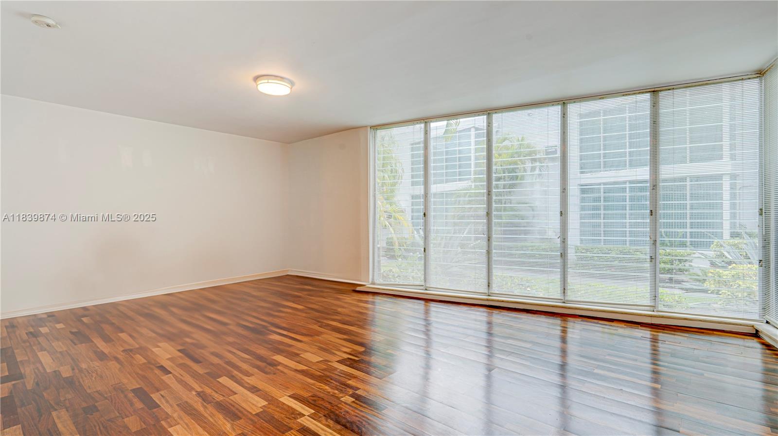 BROWNSTONE CO-OP APTS INC - Residential