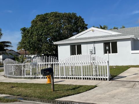 12443 SW 193rd St Miami FL 33177
