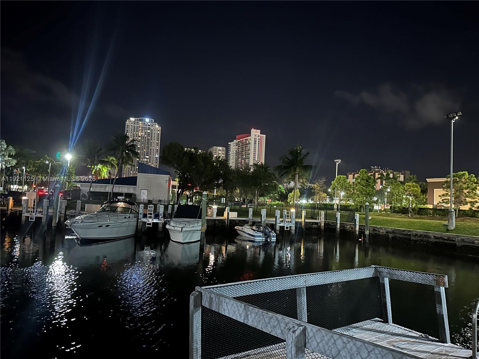 DIPLOMAT GOLF & RACQUET C - Residential Lease