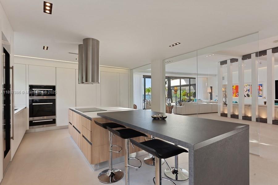 BISCAYNE POINT - Residential Lease