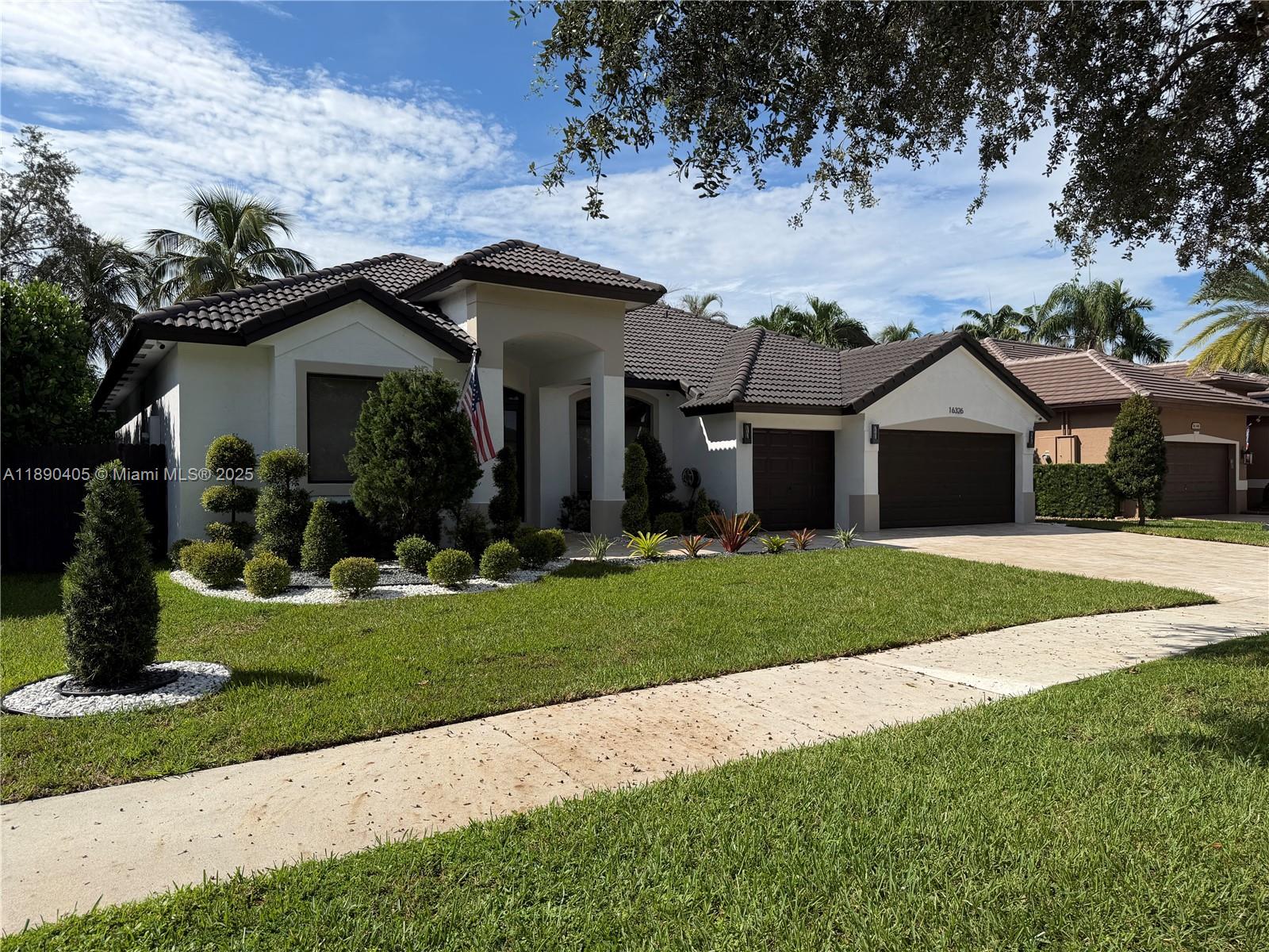 STONERIDGE LAKE ESTATES P - Residential