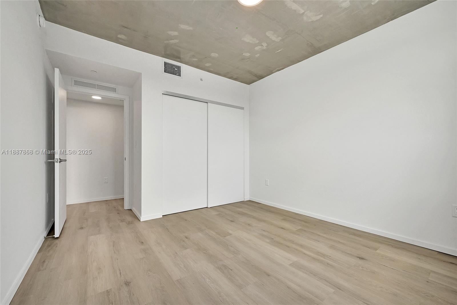 Griffin Park Residences - Residential Lease