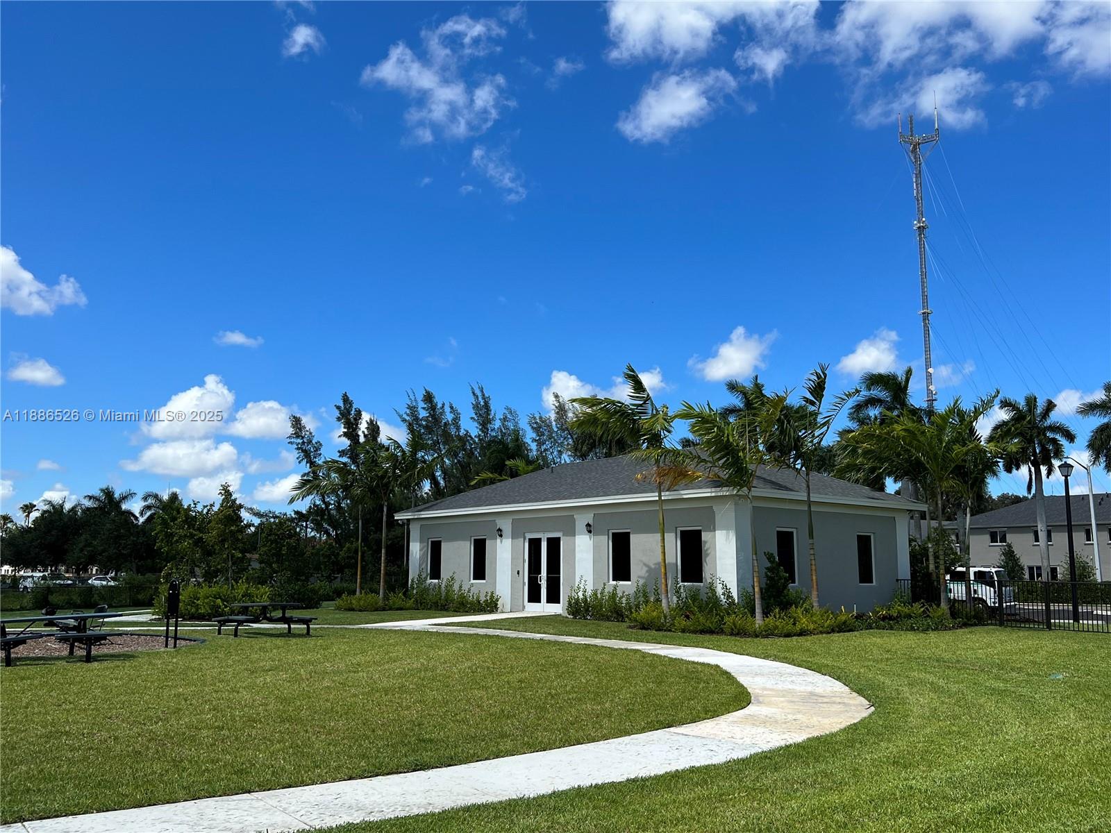 WALDEN PLACE - Residential Lease