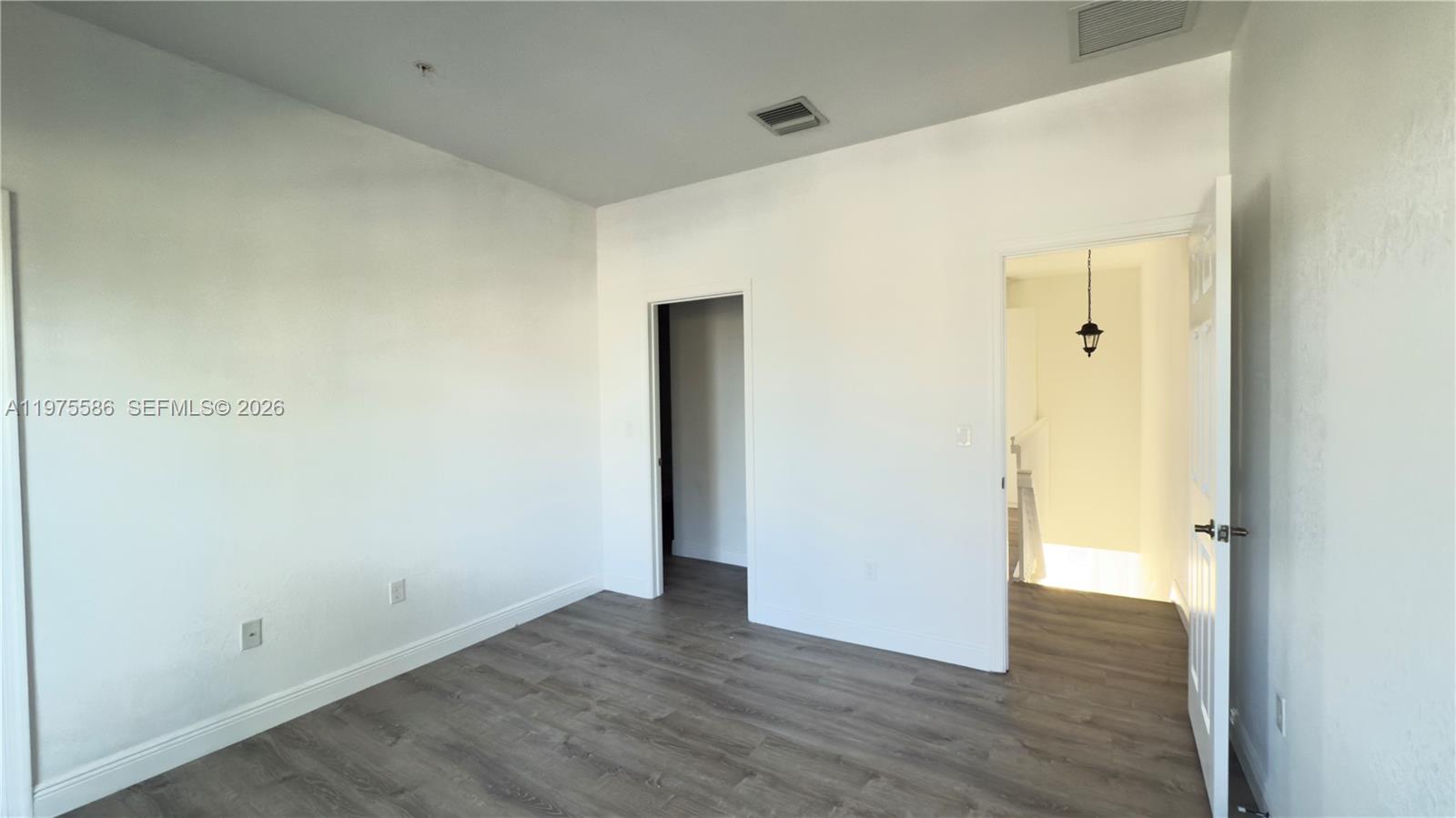 Cobblestone - Residential Lease