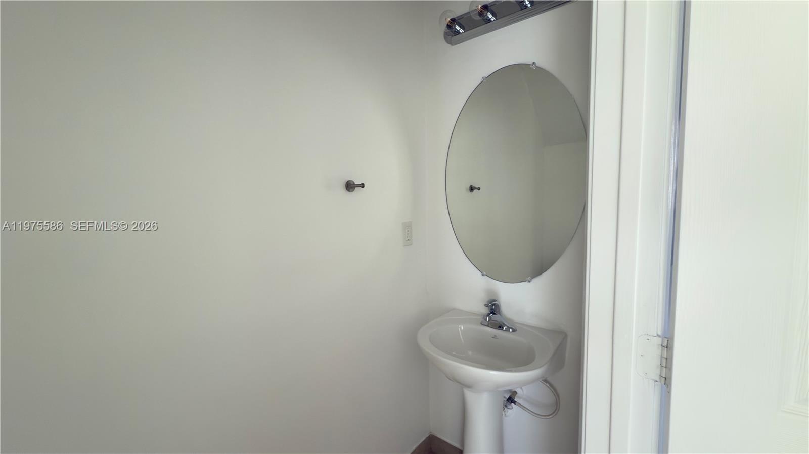 Cobblestone - Residential Lease