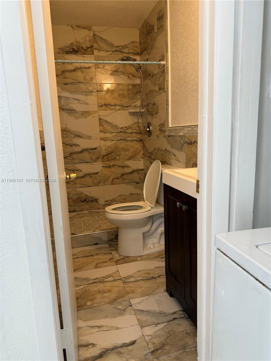 GARDEN OF HOMESTEAD - Residential