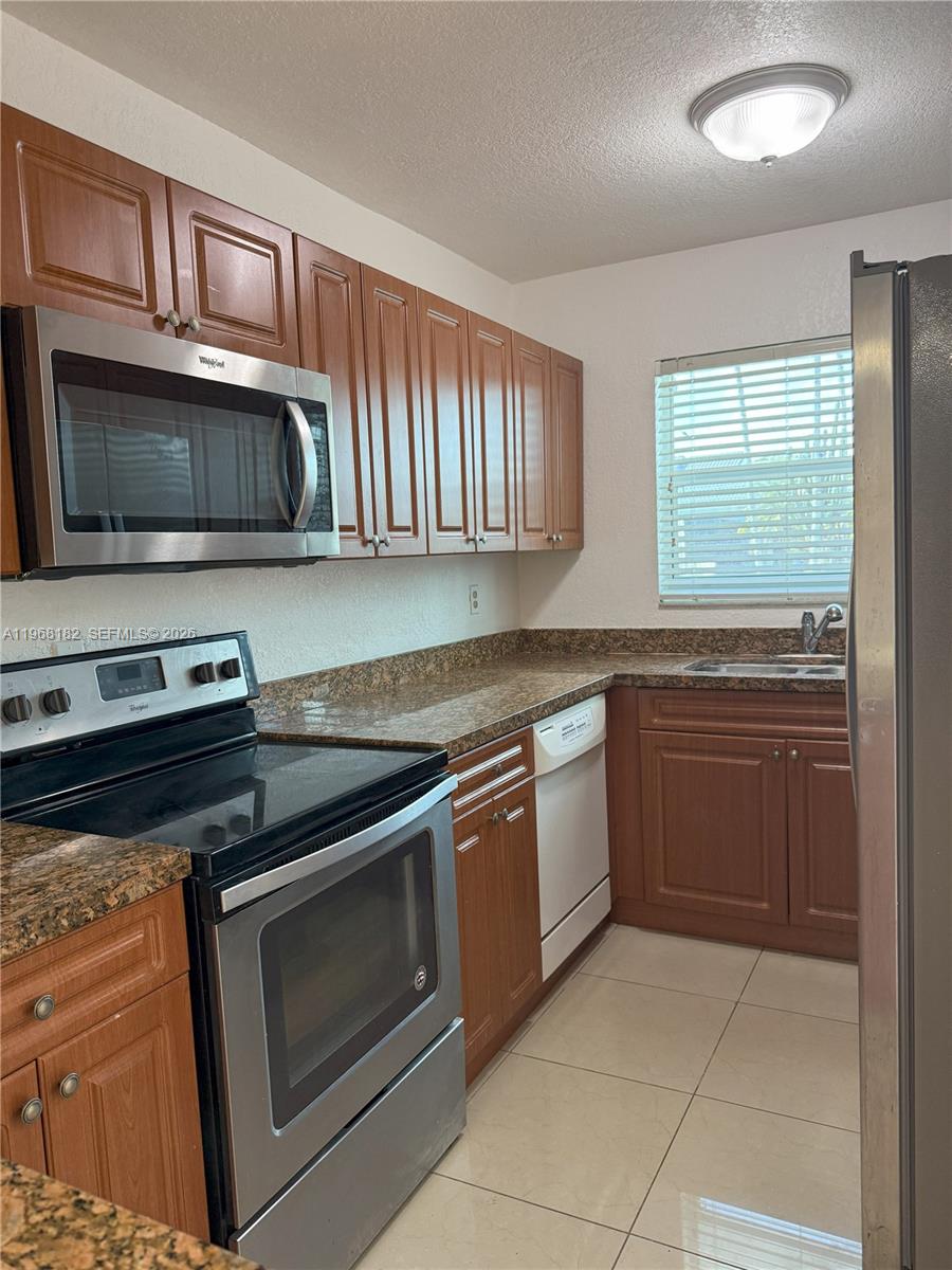 GARDEN OF HOMESTEAD - Residential