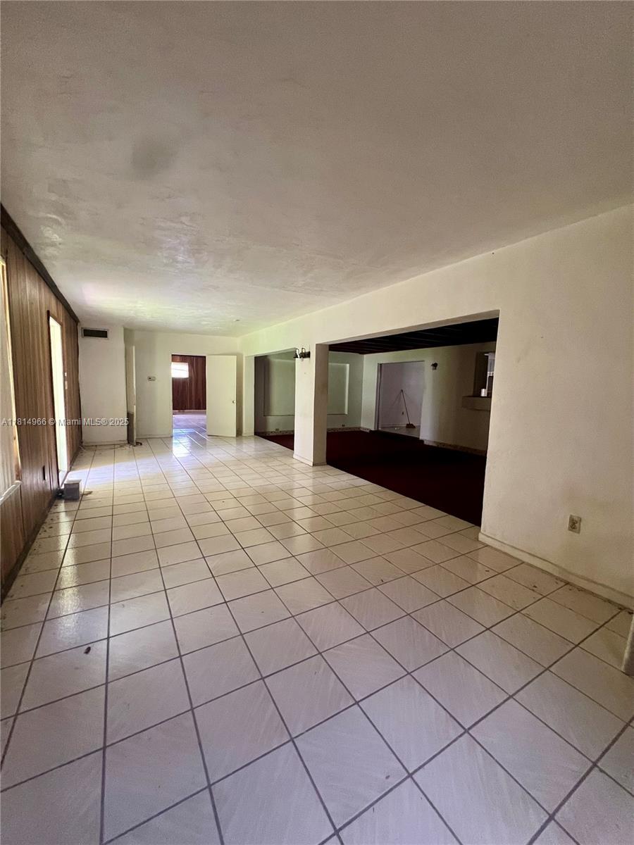 Property for Sale at 11615 Sw 142nd Ter, Miami, Broward County, Florida - Bedrooms: 4 
Bathrooms: 3  - $575,000