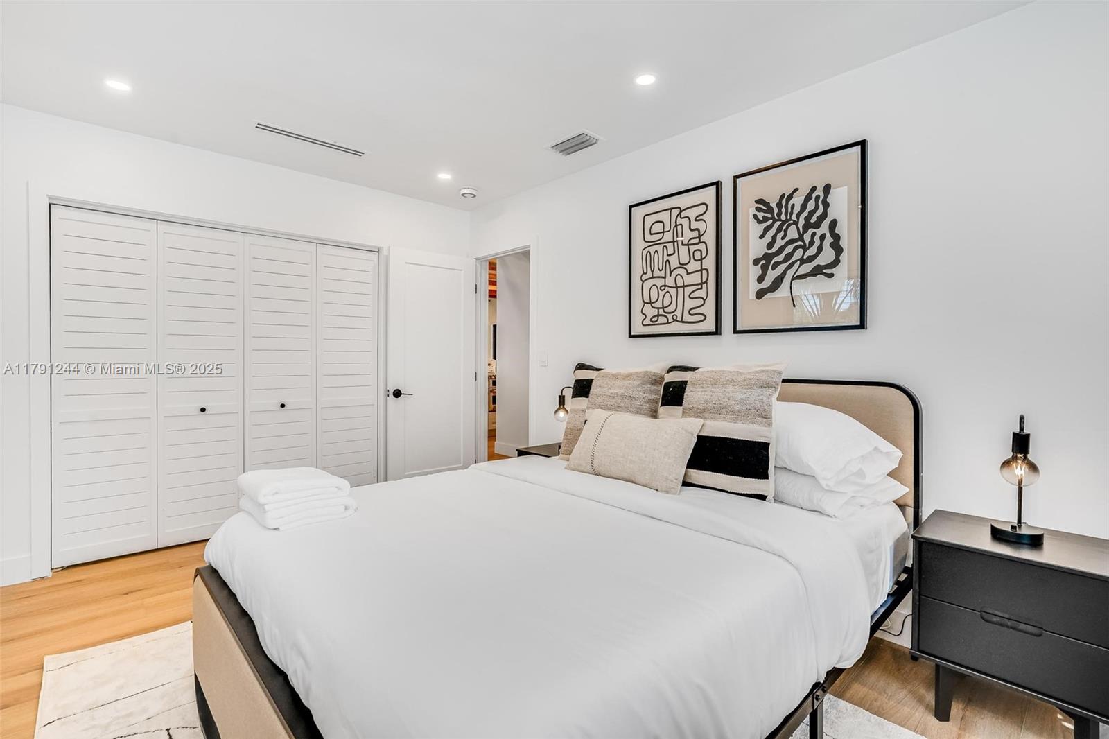 TUNISON PALMS SEC 1 - Residential