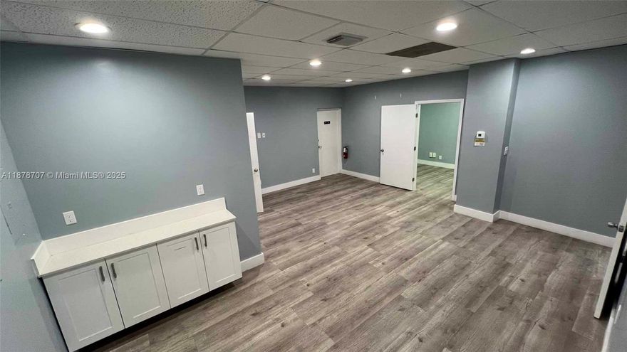 Prime Retail/Office Space on Hollywood Blvd - Bright and versatile 1,000 Gross Sq. Ft. storefront now available in a highly visible location on Hollywood Blvd. Ideal for medical, legal, or other professional services, this space offers excellent exposure with high-traffic visibility and easy access to Downtown Hollywood, I-95, and the beaches. The property features over 30 on-site parking spaces, ensuring convenience for both clients and staff. Located in a vibrant and rapidly growing community, this retail/office space combines visibility, accessibility, and functionality—making it the perfect place to establish or grow your business. Contact us today for more information or to schedule a private tour !!