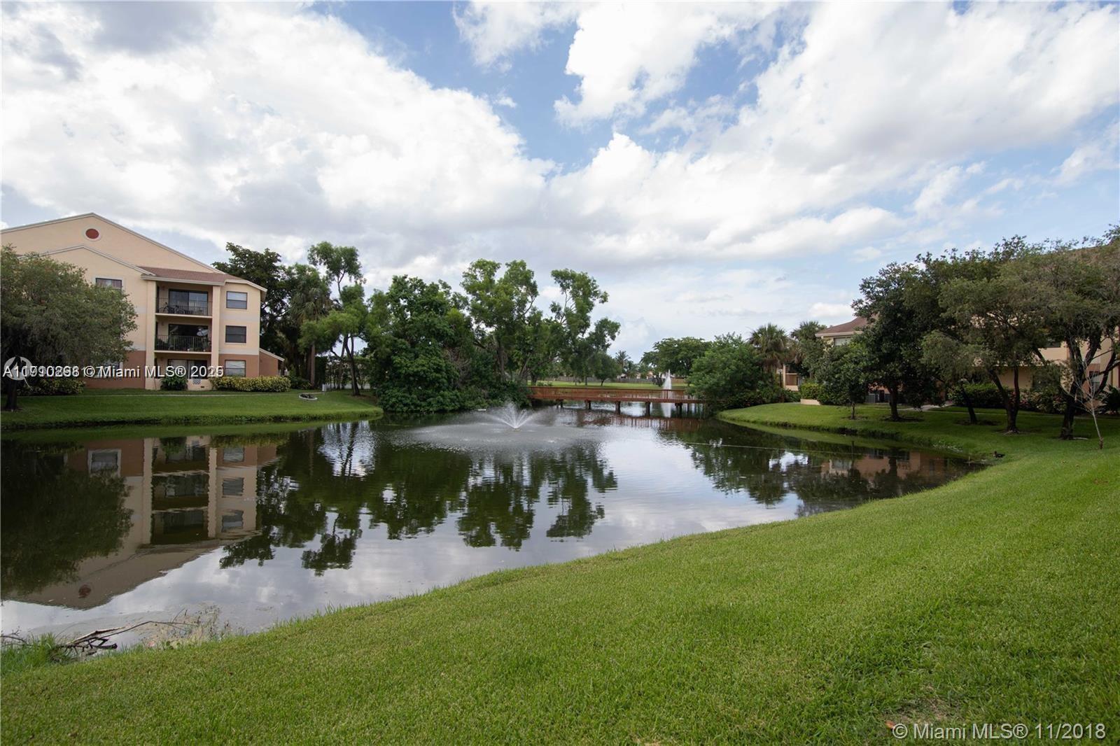 SUMMERBREEZE CONDO - Residential