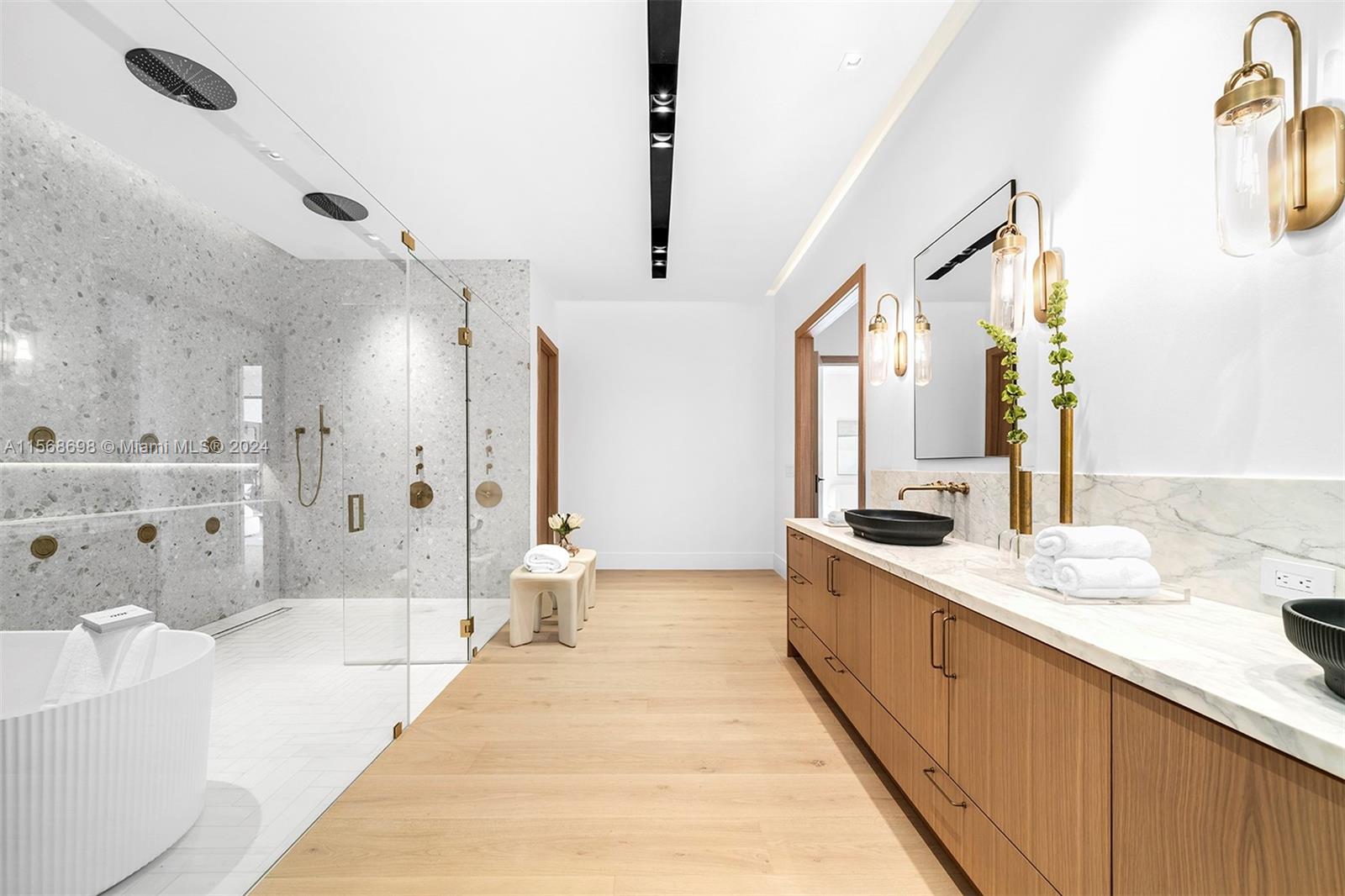 FELIX PARK HOME ACRES - Residential