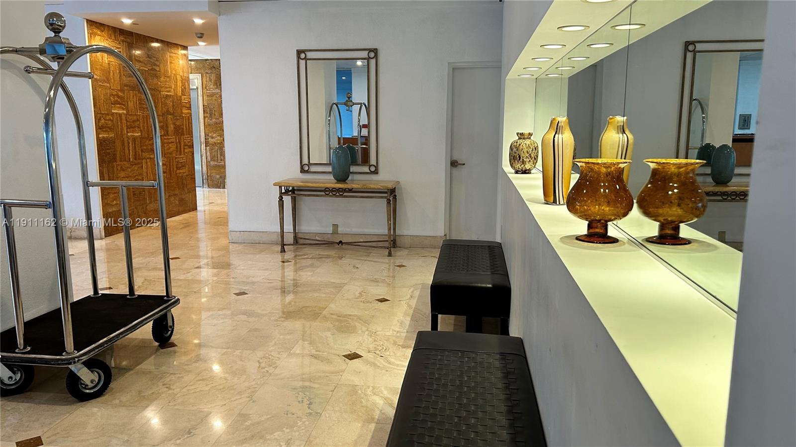 BRICKELL BISCAYNE CONDO - Residential Lease