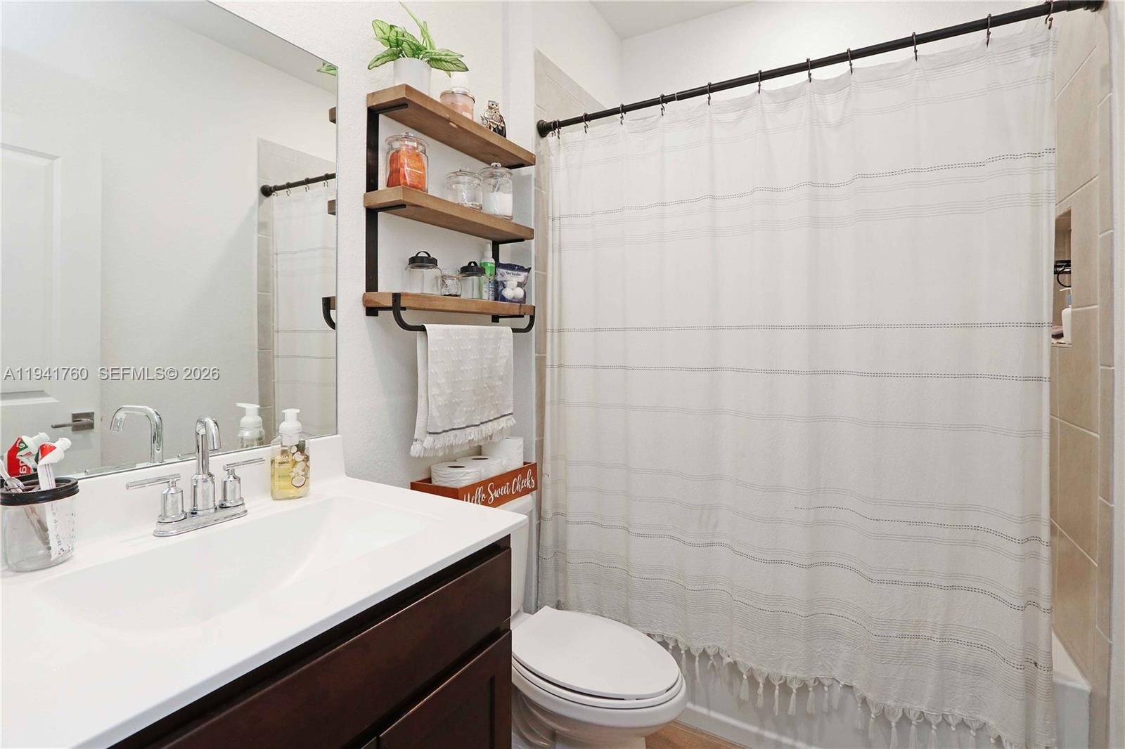 TOWNS AT SEASCAPE - Residential