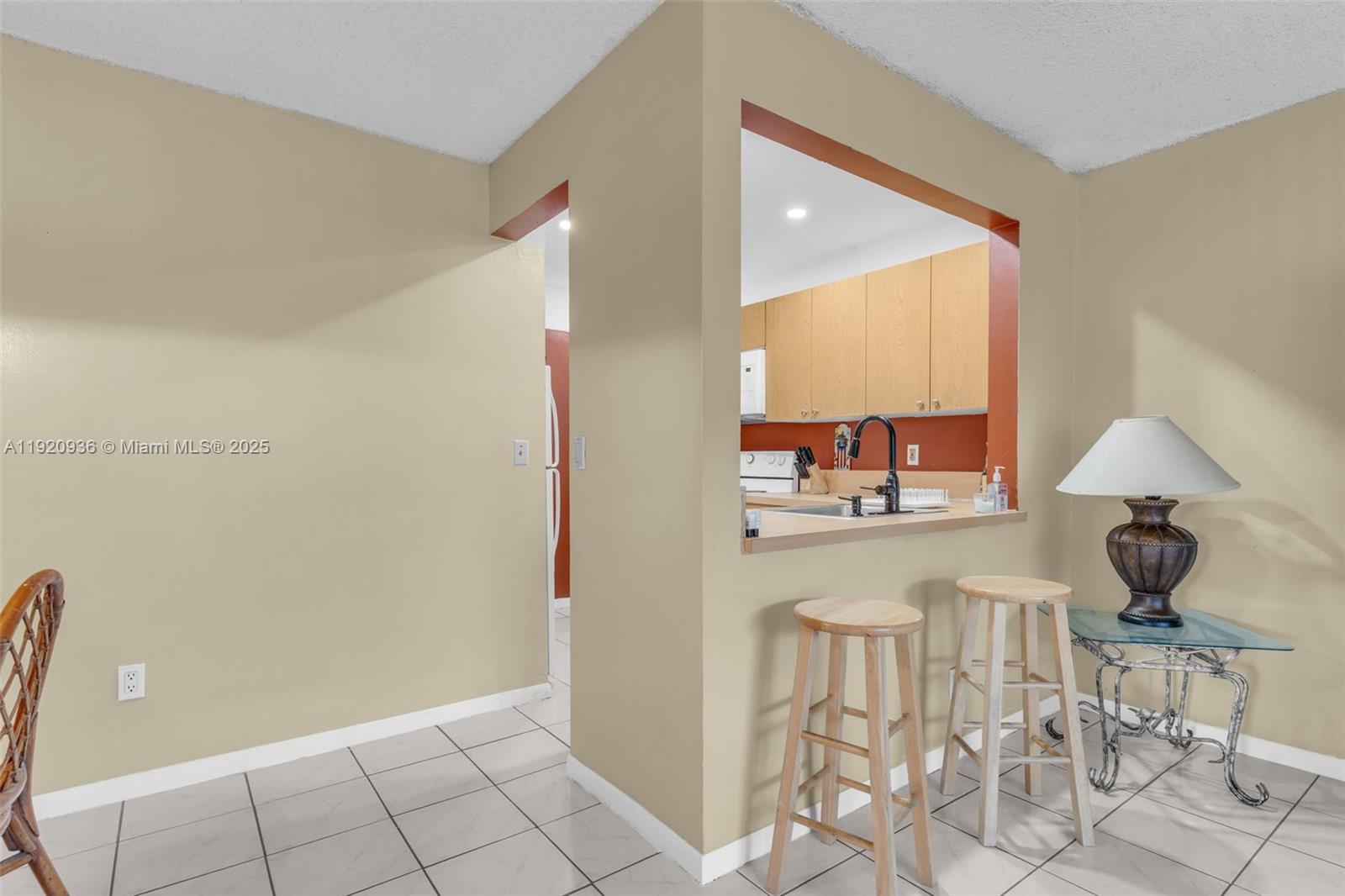 HERON AT THE HAMMOCKS CON - Residential