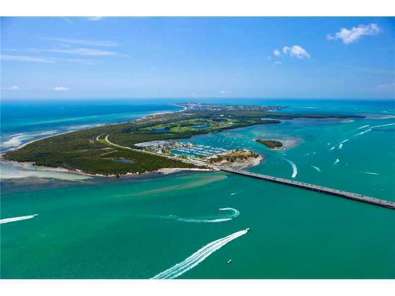 Most Desirable Building in Oceana Key Biscayne. A must see Unit. Designer Ready. Motivated Seller.