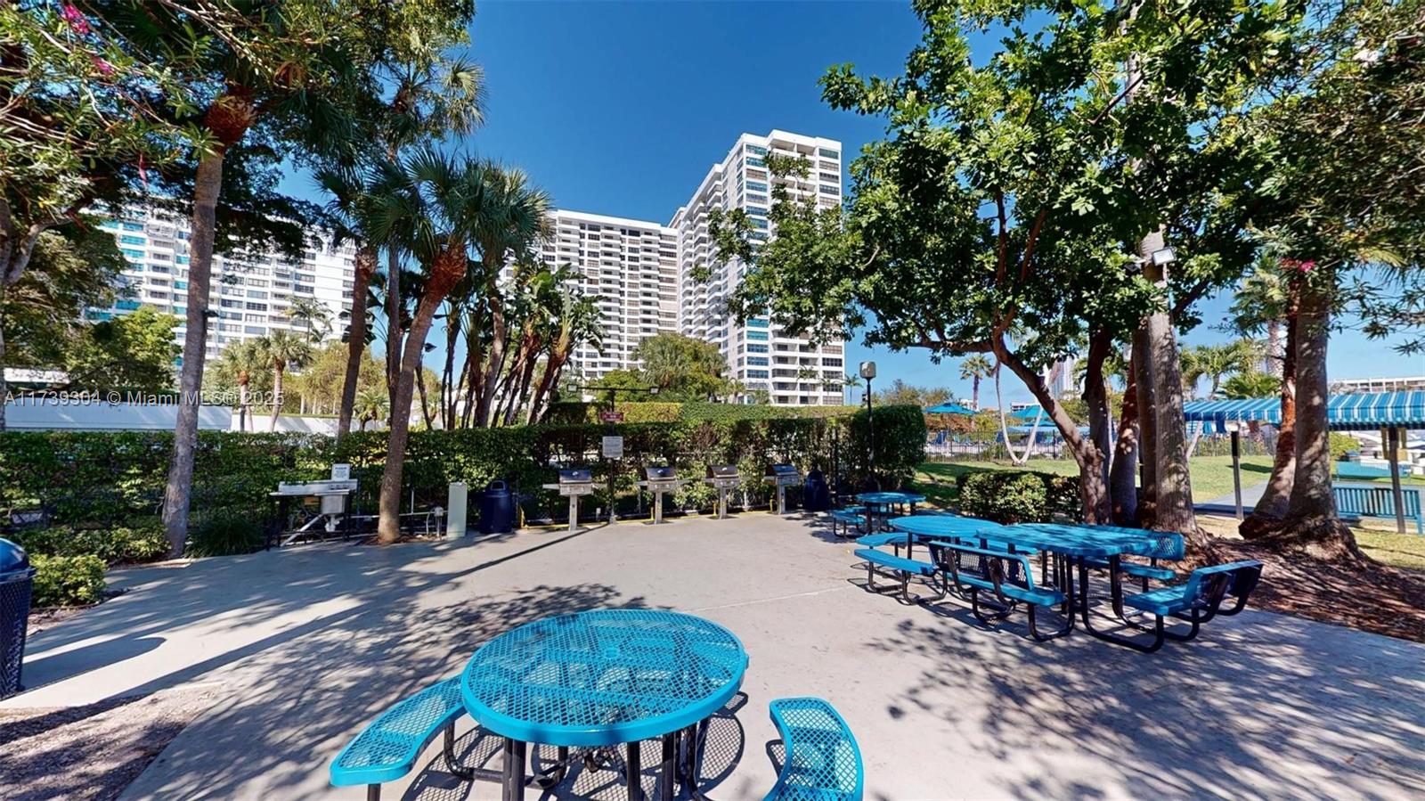 OLYMPUS CONDO PHASE - Residential