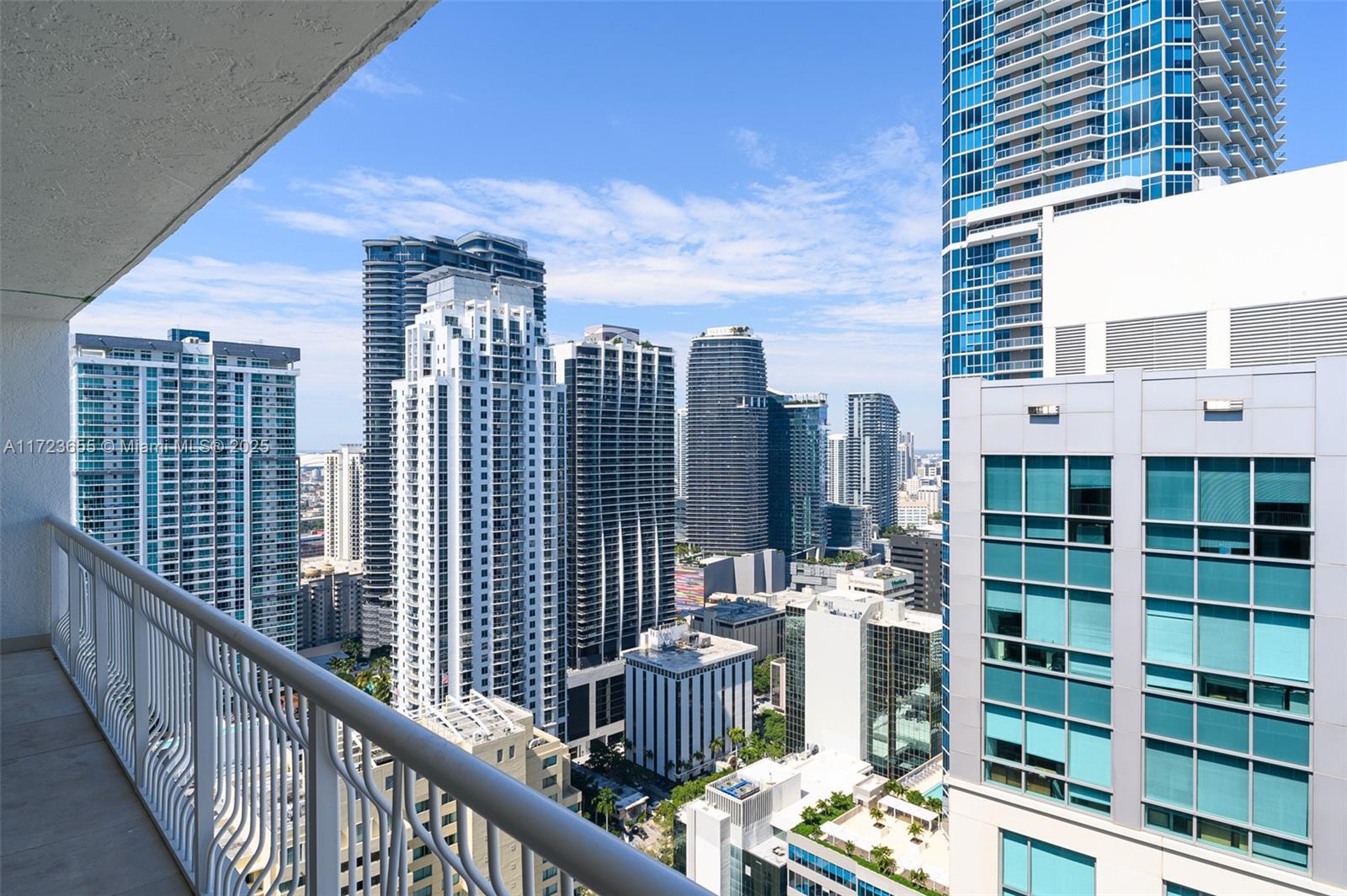 1200 Brickell Bay Dr 4314