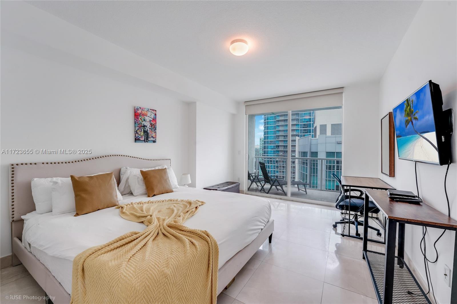 1200 Brickell Bay Dr 4314