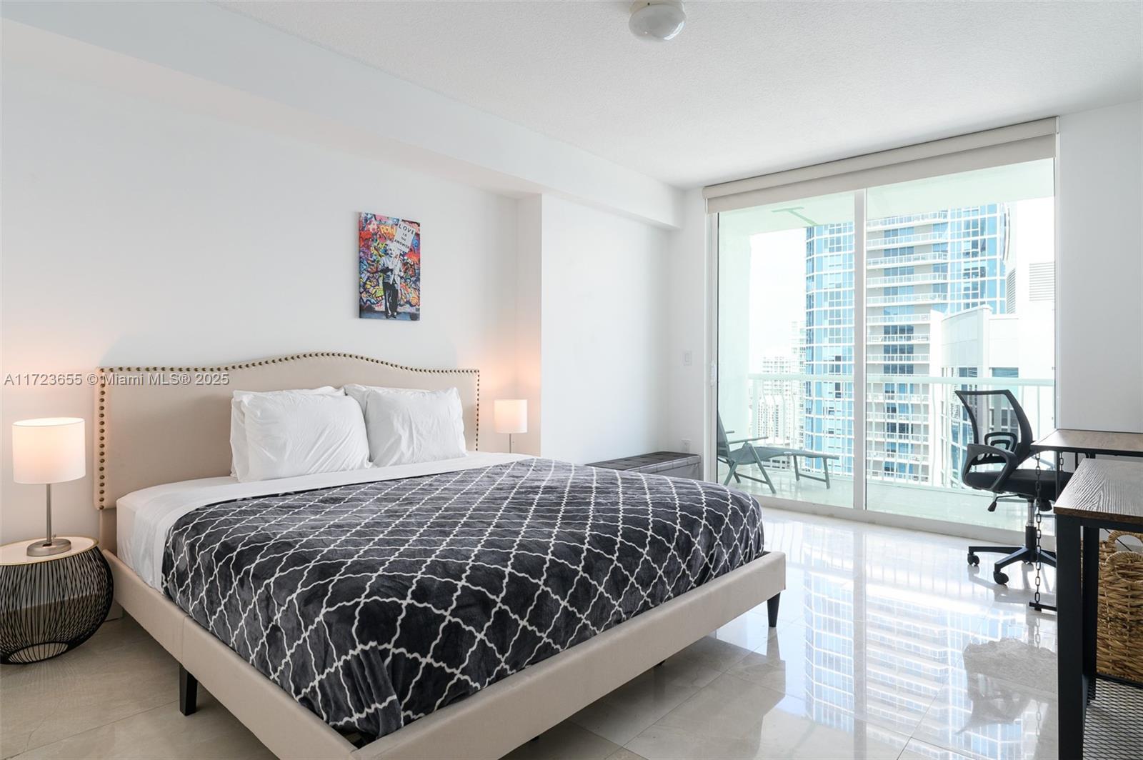 1200 Brickell Bay Dr 4314
