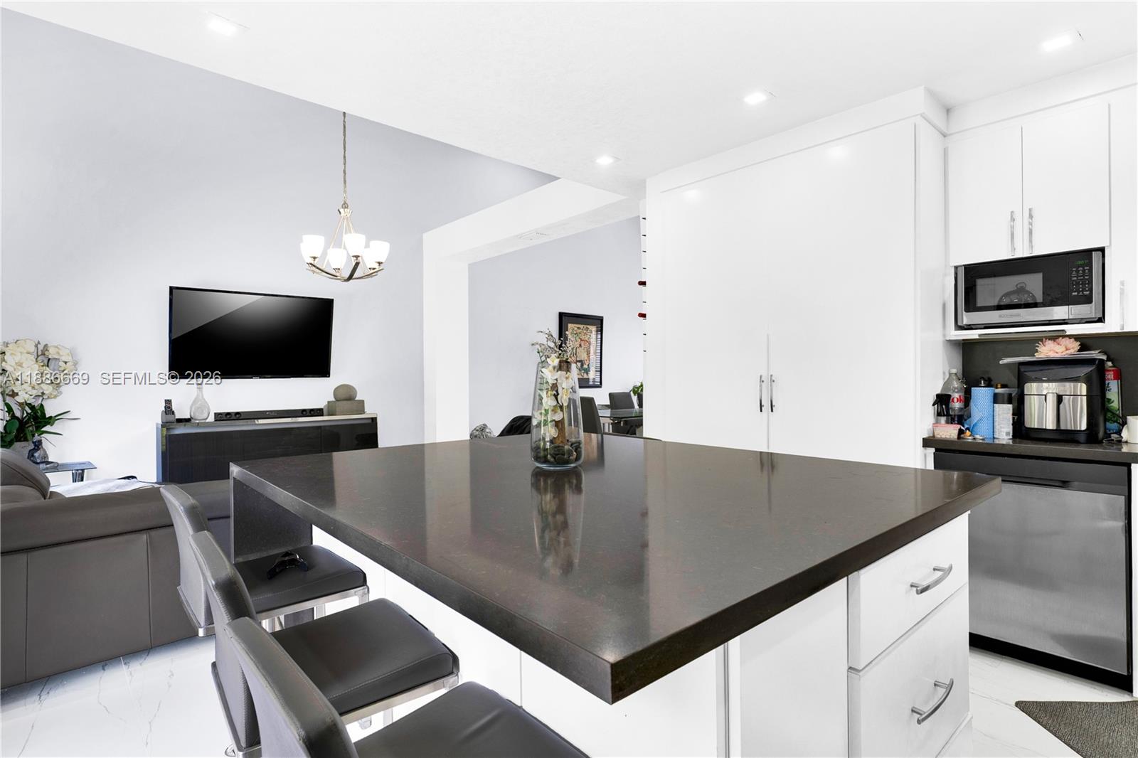 SUNFISH AT THE HAMMOCKS - Residential