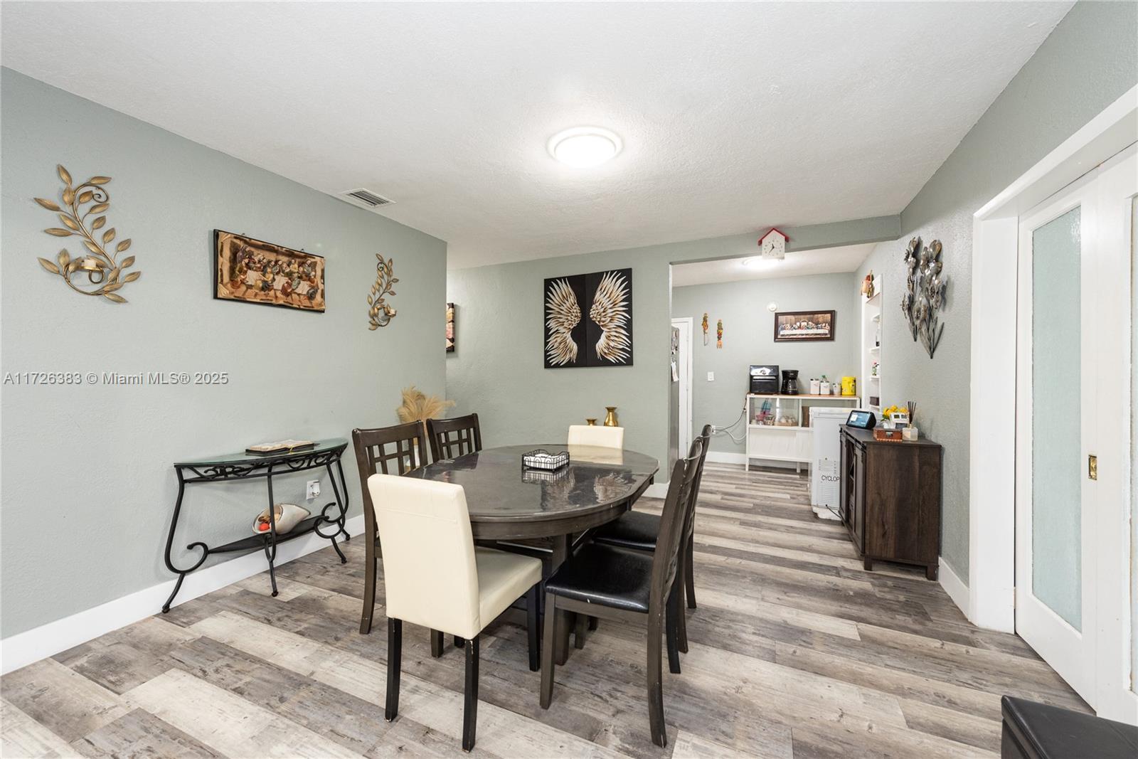 RANDALL PARK - Residential