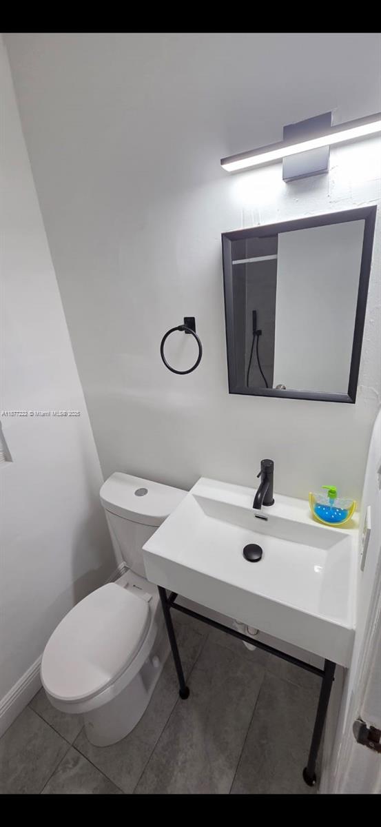 GREAT LOCATION! CLOSE TO THE BEACH, FORT LAUDERDALE AND MIAMI