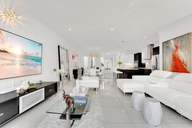 LANDMARK AT DORAL - Residential