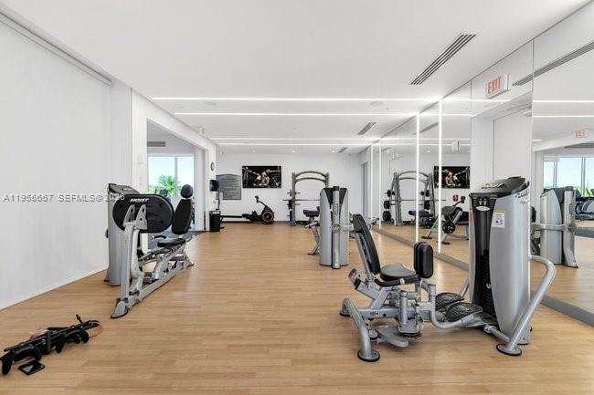 LANDMARK AT DORAL - Residential