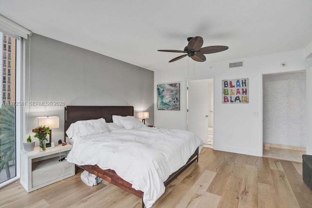 THE PINNACLE CONDO - Residential