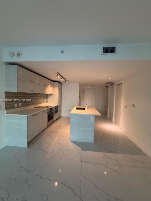 PARAISO BAY CONDO - Residential