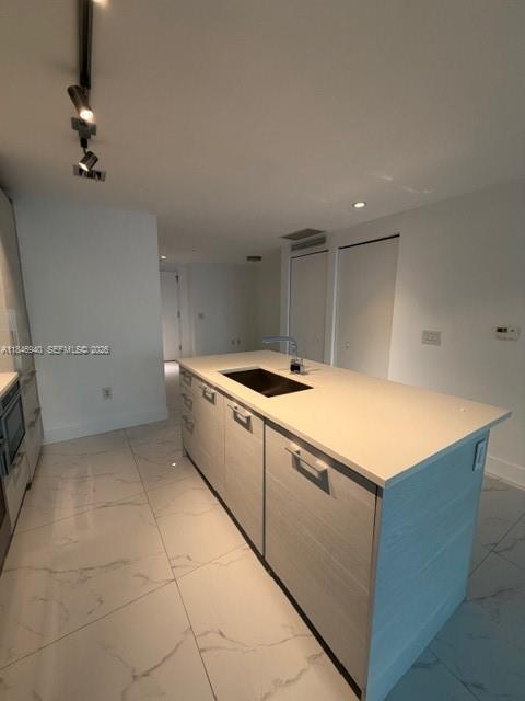 PARAISO BAY CONDO - Residential