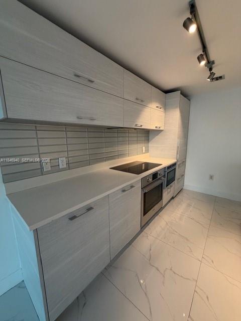 PARAISO BAY CONDO - Residential