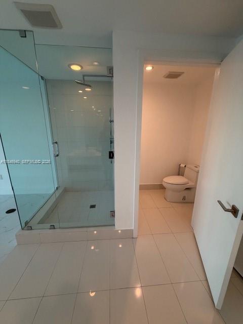 PARAISO BAY CONDO - Residential