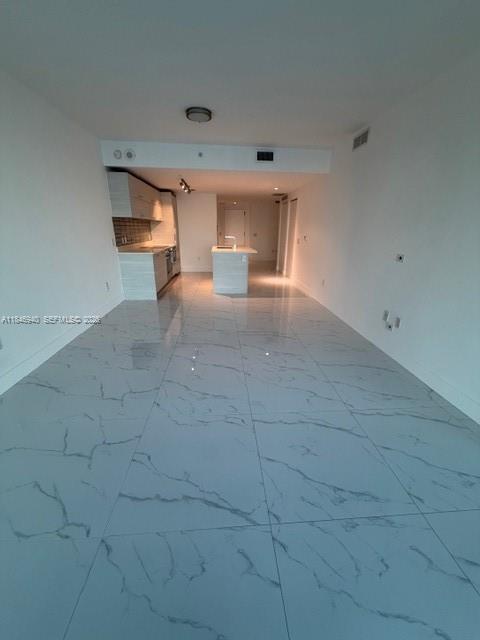 PARAISO BAY CONDO - Residential