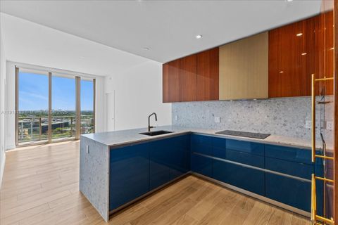 2678 Tigertail Ave 1605 Miami FL 33133