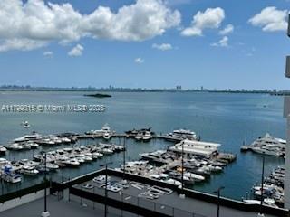 555 NE 15th St 15G