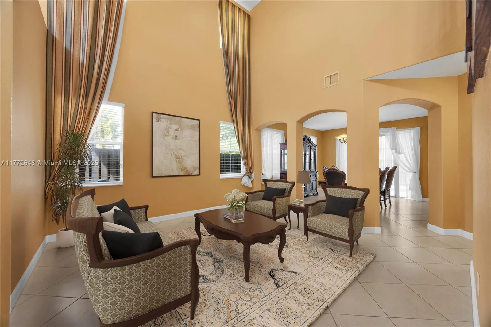 Miami, Florida 33186, United States, 4 Bedrooms Bedrooms, ,4 BathroomsBathrooms,Residential,Active,98709