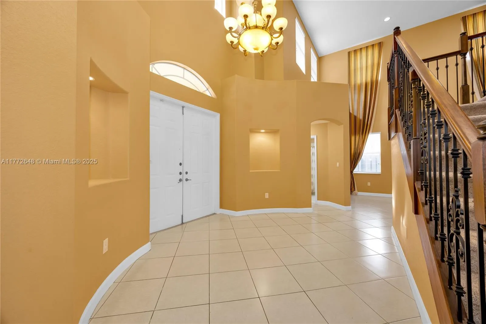 Miami, Florida 33186, United States, 4 Bedrooms Bedrooms, ,4 BathroomsBathrooms,Residential,Active,98709