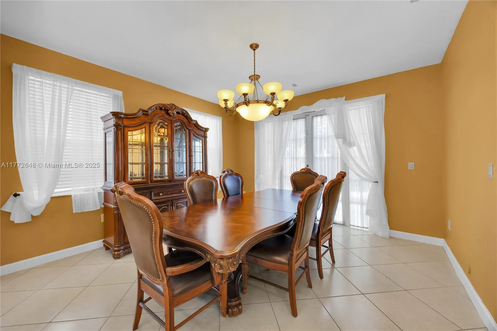 Miami, Florida 33186, United States, 4 Bedrooms Bedrooms, ,4 BathroomsBathrooms,Residential,Active,98709