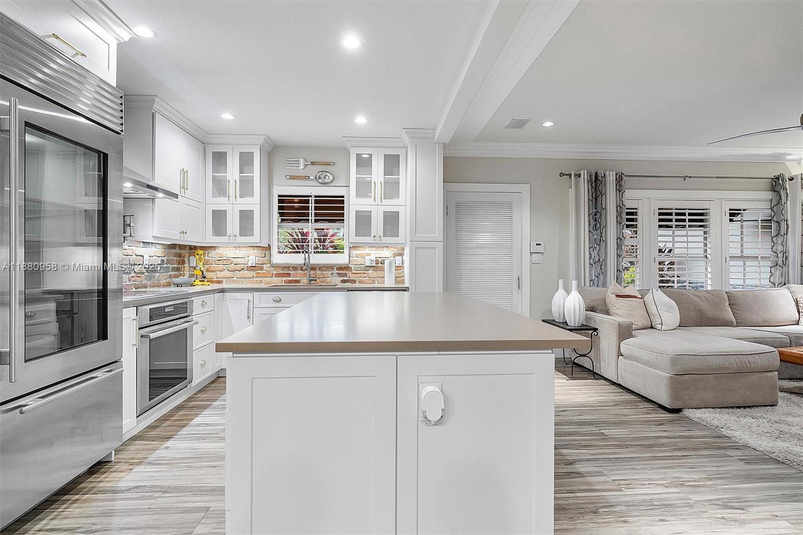 CORAL GABLES RIVIERA SEC - Residential Lease