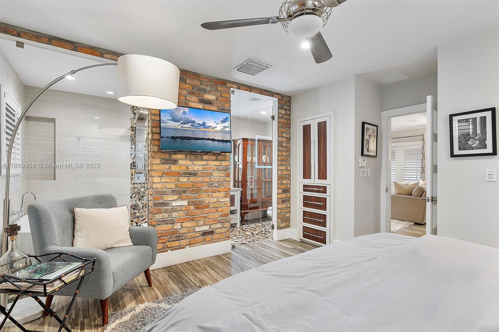 CORAL GABLES RIVIERA SEC - Residential Lease